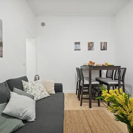 14e ,cosy 2 Pieces Renove Apartment Paris